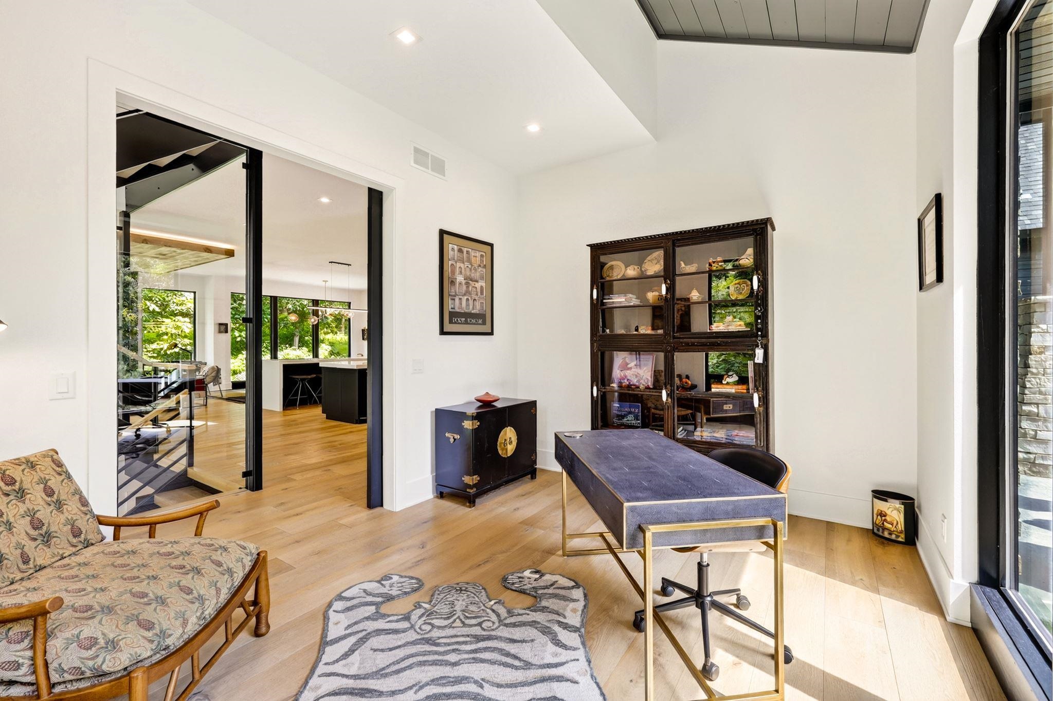 3176 Woodhill Circle