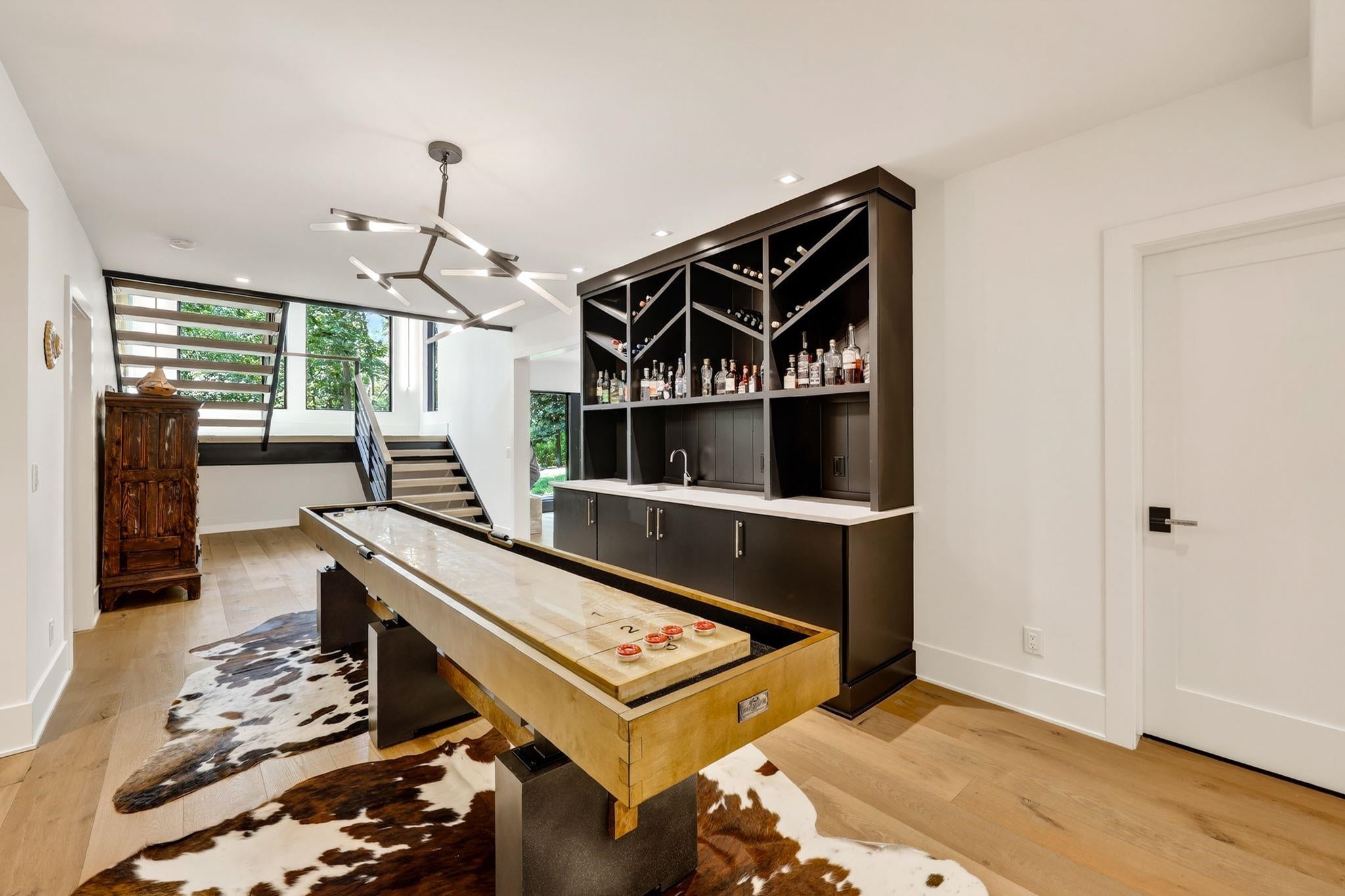 3176 Woodhill Circle