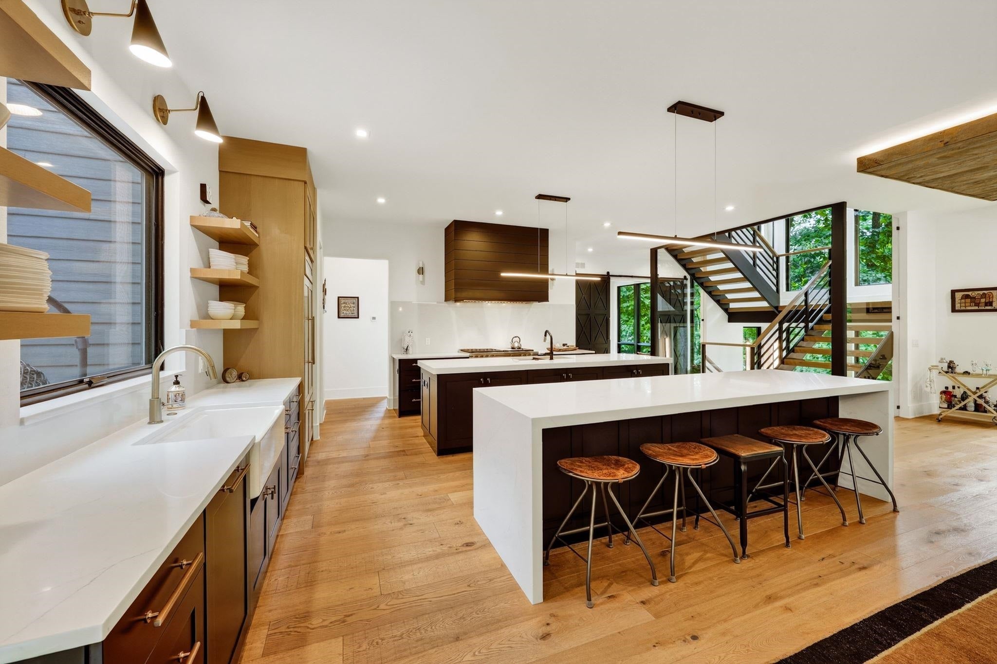 3176 Woodhill Circle