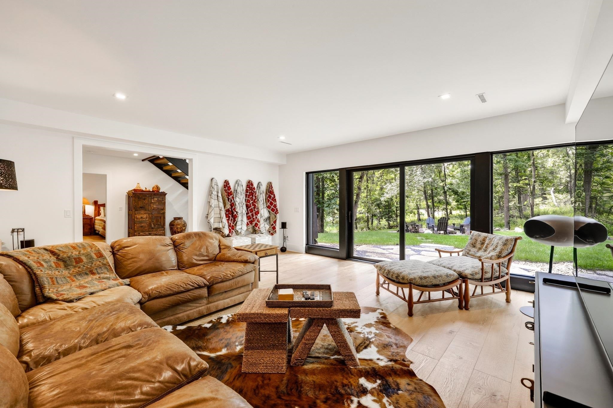 3176 Woodhill Circle