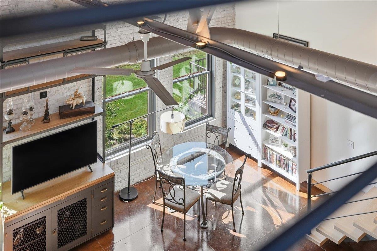 7777 Elmwood Avenue Unit: 208