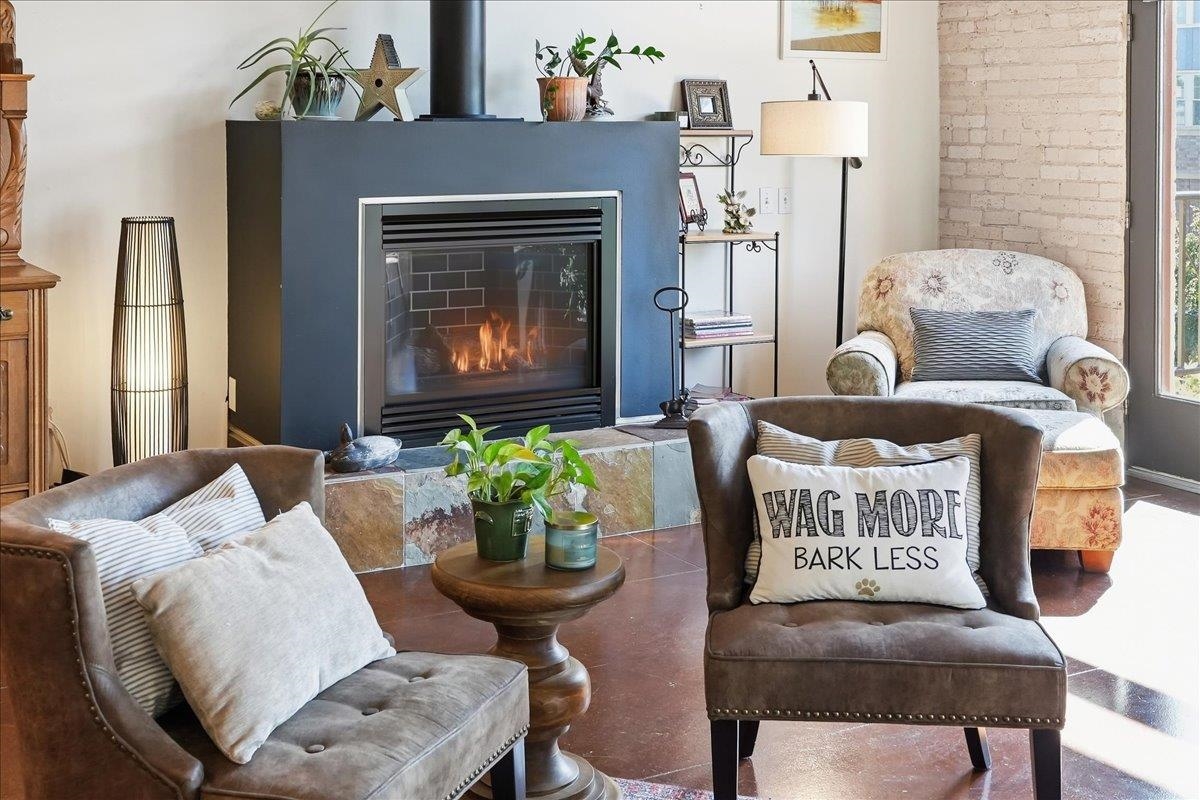 7777 Elmwood Avenue Unit: 208