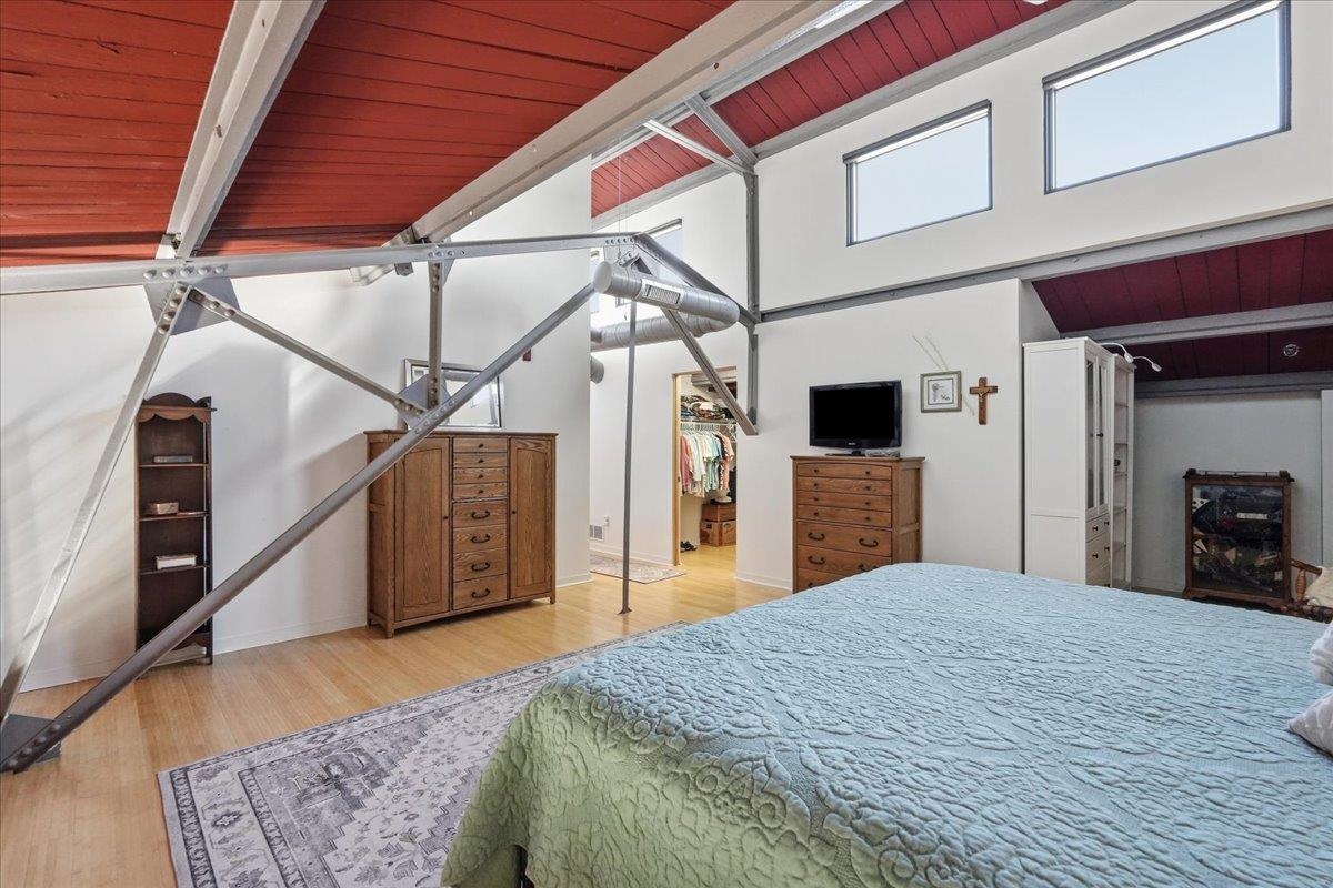 7777 Elmwood Avenue Unit: 208