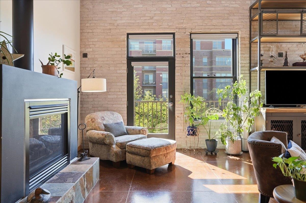 7777 Elmwood Avenue Unit: 208