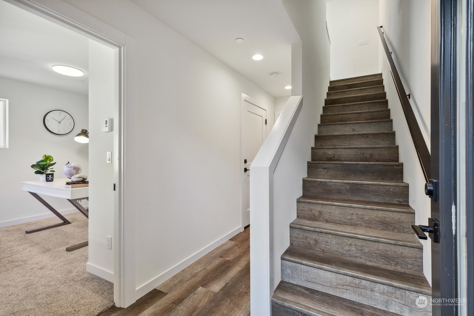 18030 2nd Avenue NE Unit: B