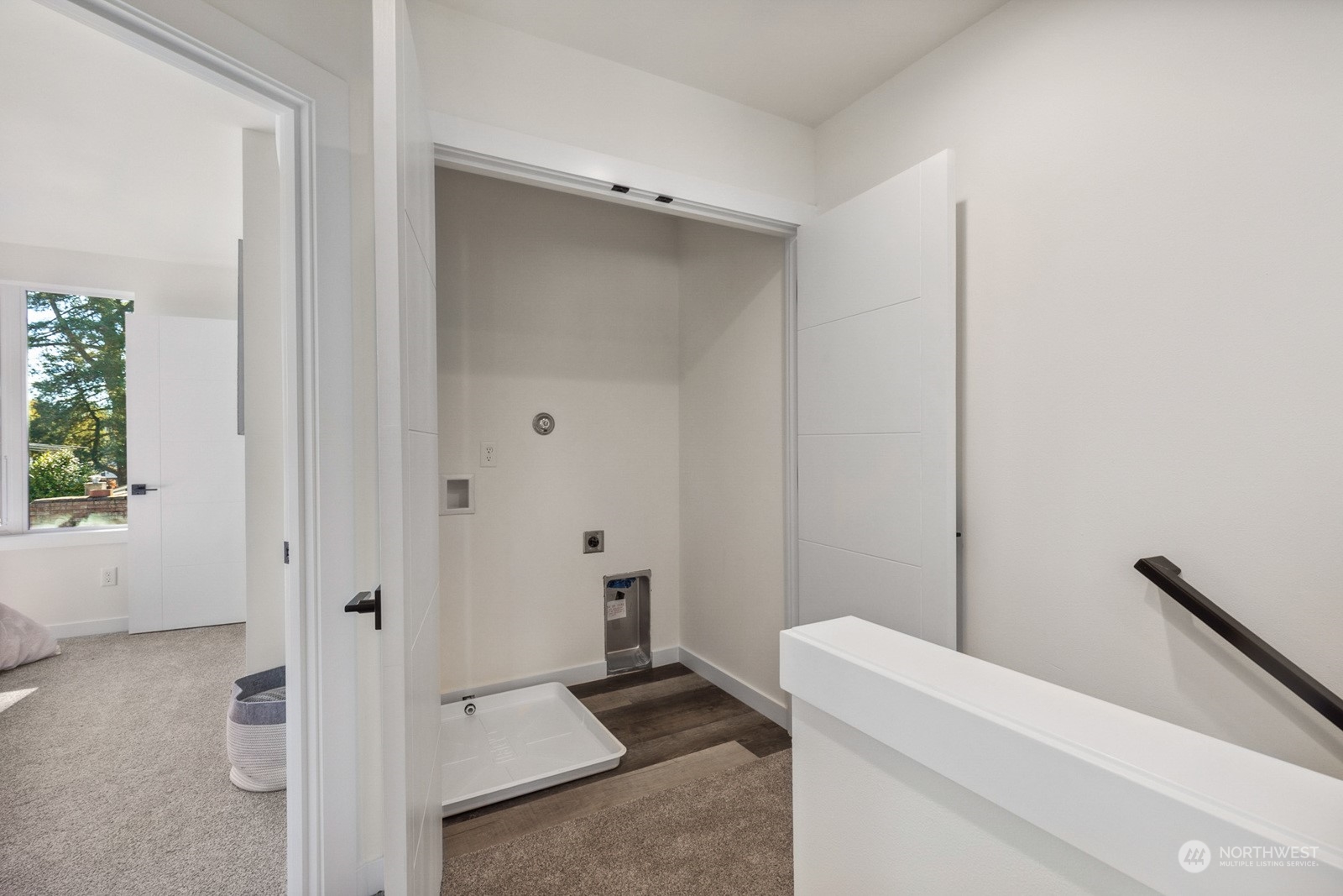 18030 2nd Avenue NE Unit: B