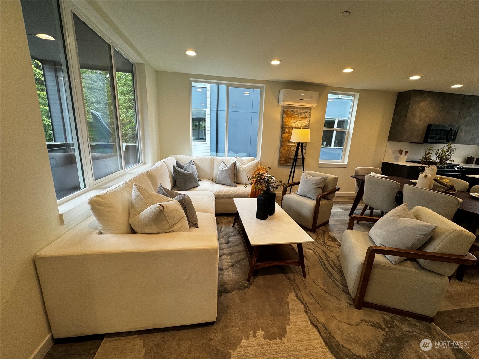 18030 2nd Avenue NE Unit: B