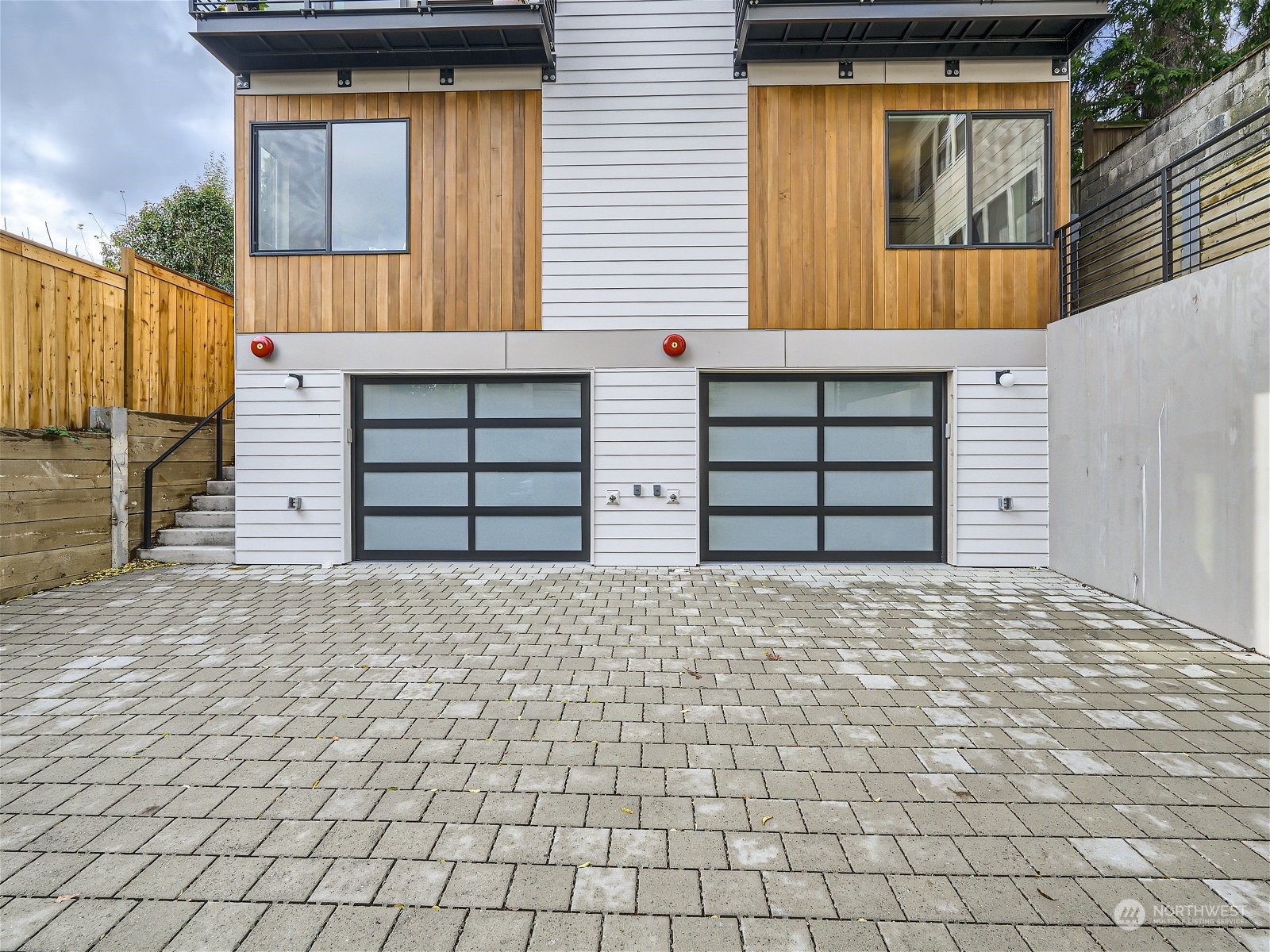 3959 1st Avenue NE Unit: B