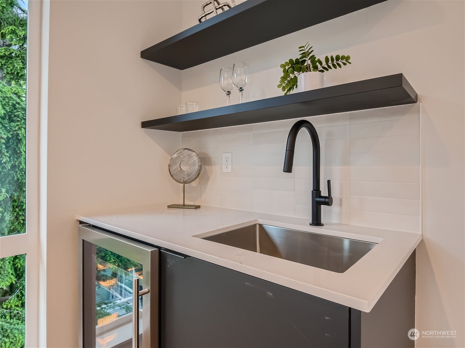 3959 1st Avenue NE Unit: B