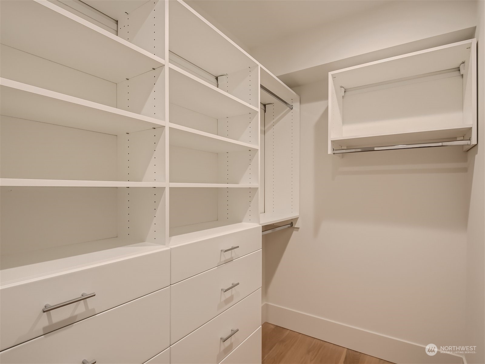 3959 1st Avenue NE Unit: B