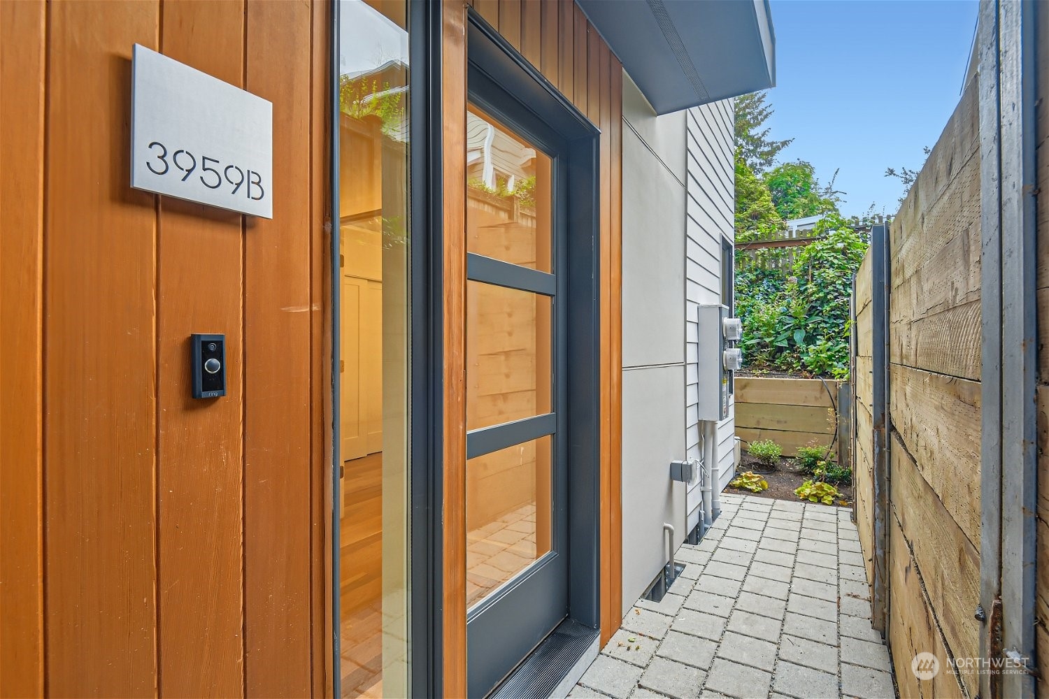 3959 1st Avenue NE Unit: B