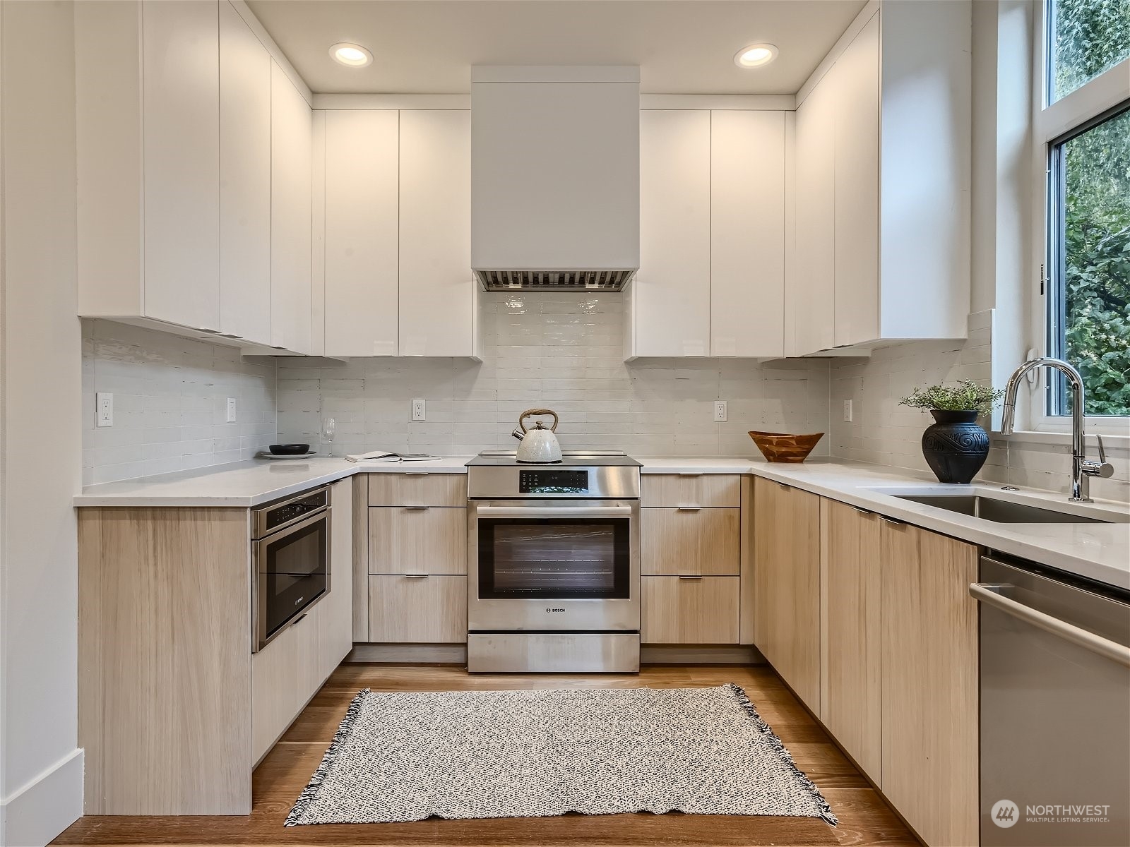 3959 1st Avenue NE Unit: B