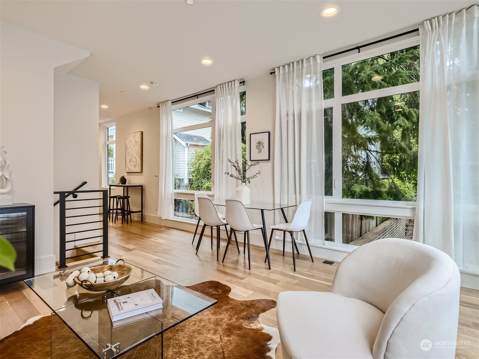 3959 1st Avenue NE Unit: B