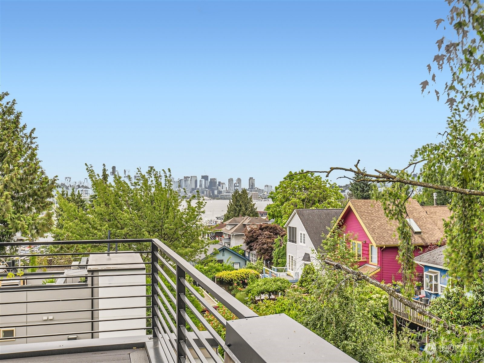 3959 1st Avenue NE Unit: B