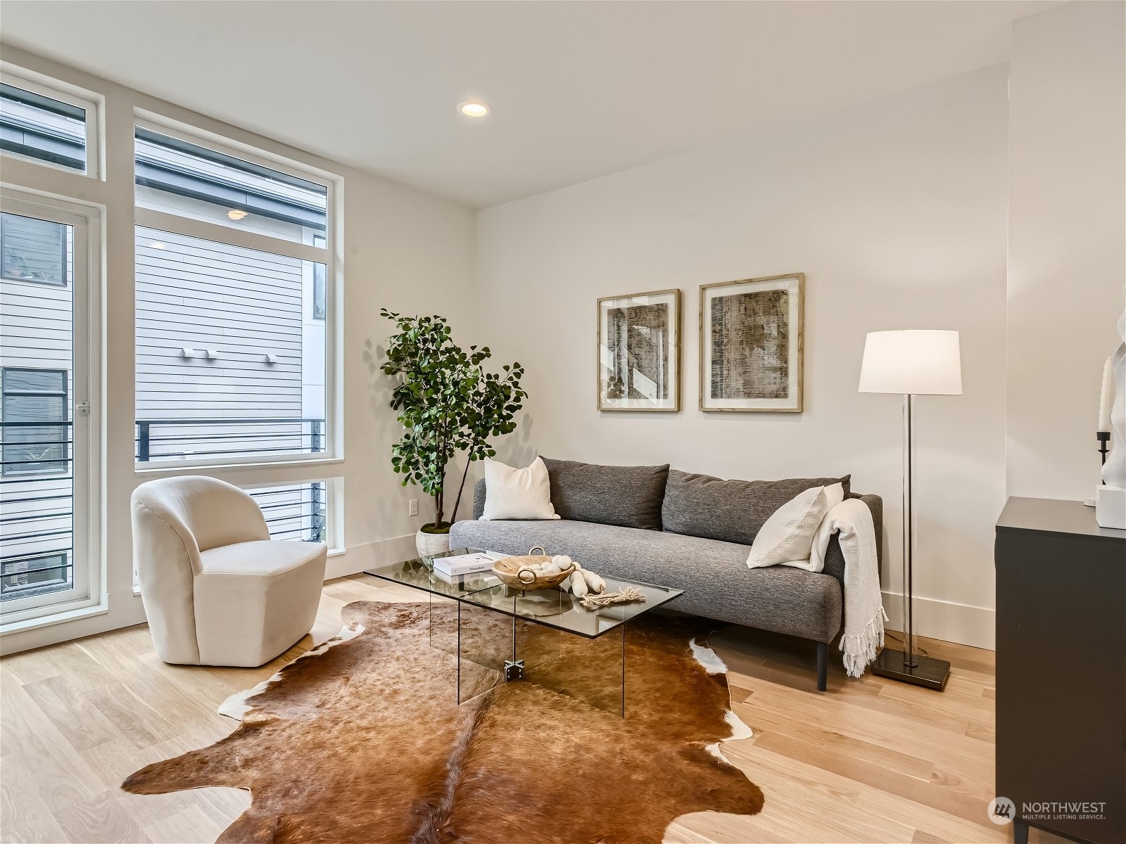 3959 1st Avenue NE Unit: B