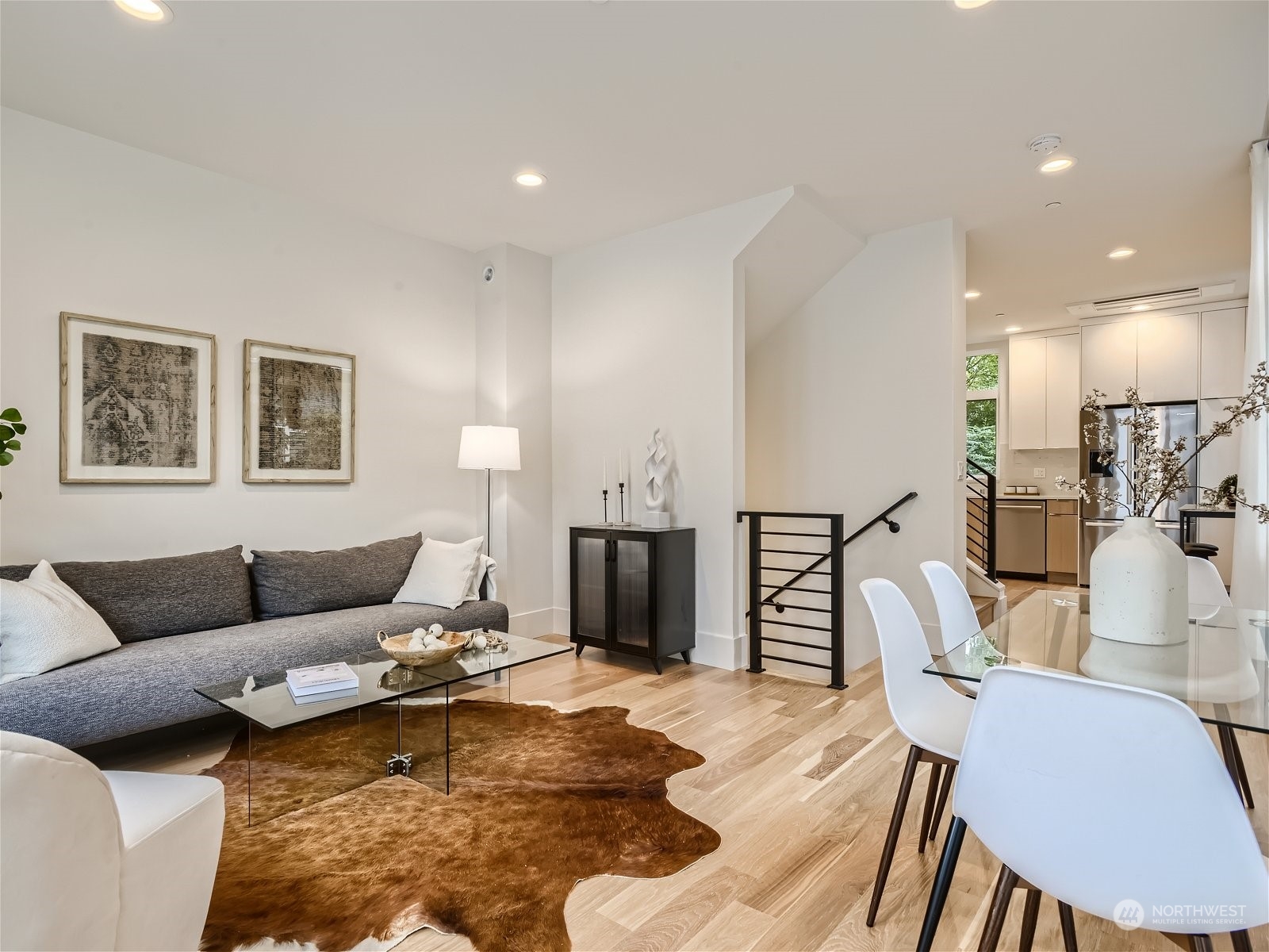 3959 1st Avenue NE Unit: B