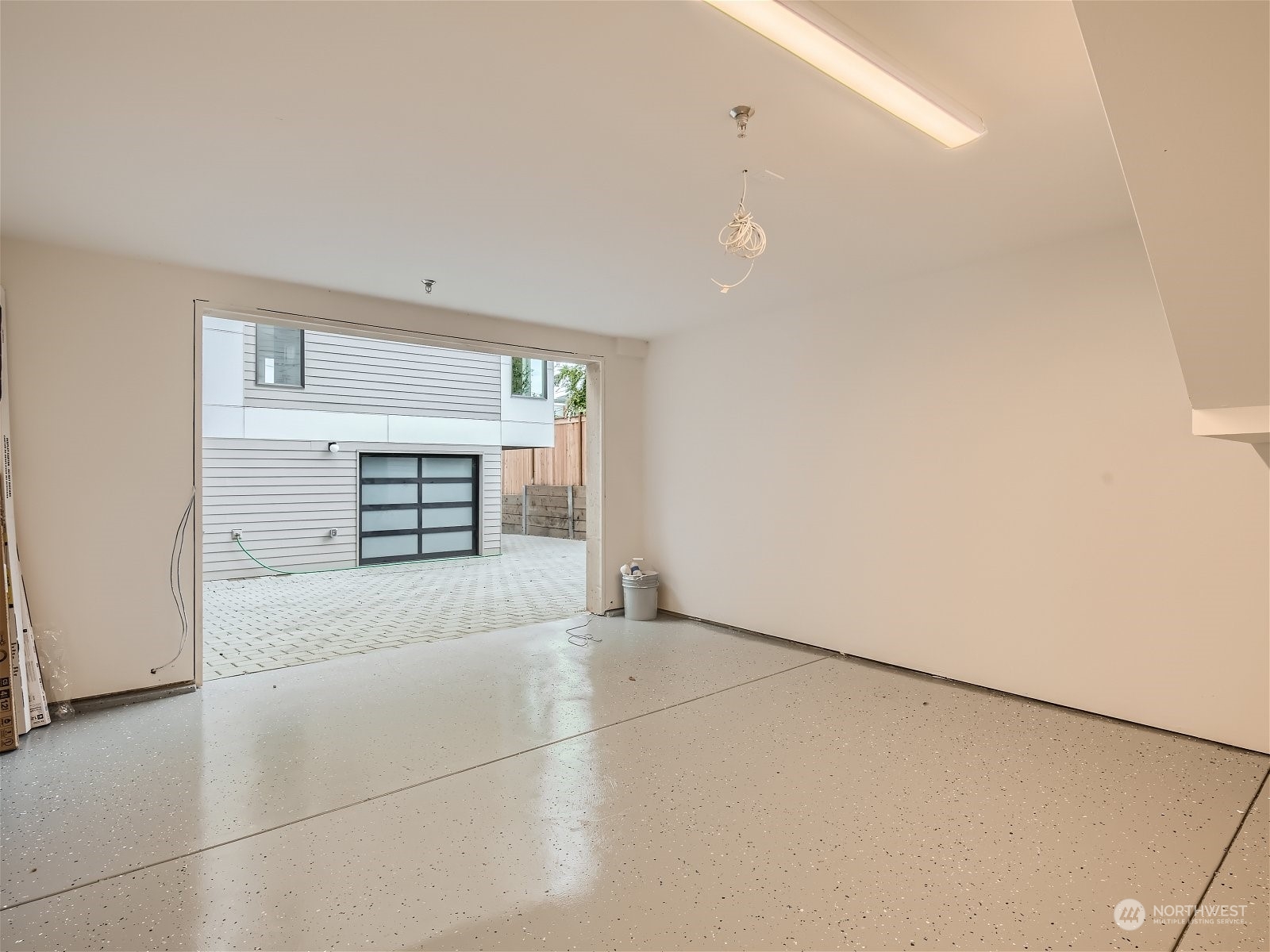 3959 1st Avenue NE Unit: B