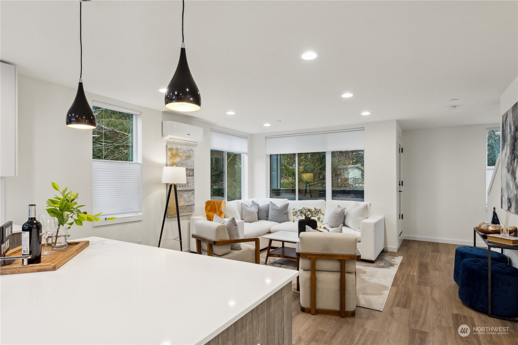 18032 2nd Avenue NE Unit: C