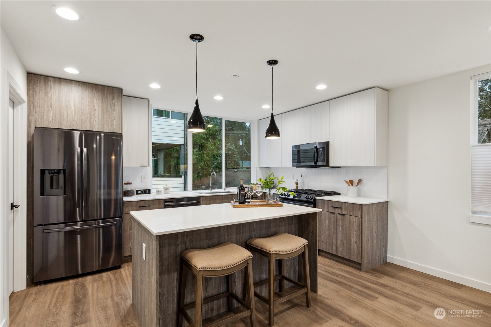 18032 2nd Avenue NE Unit: C