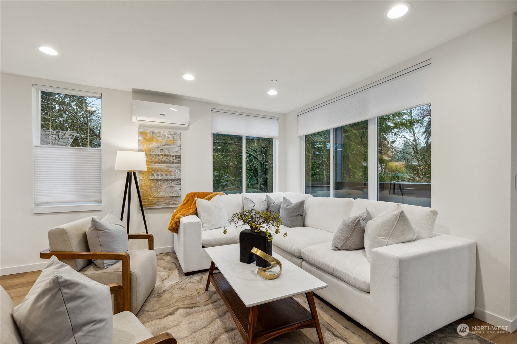 18032 2nd Avenue NE Unit: C