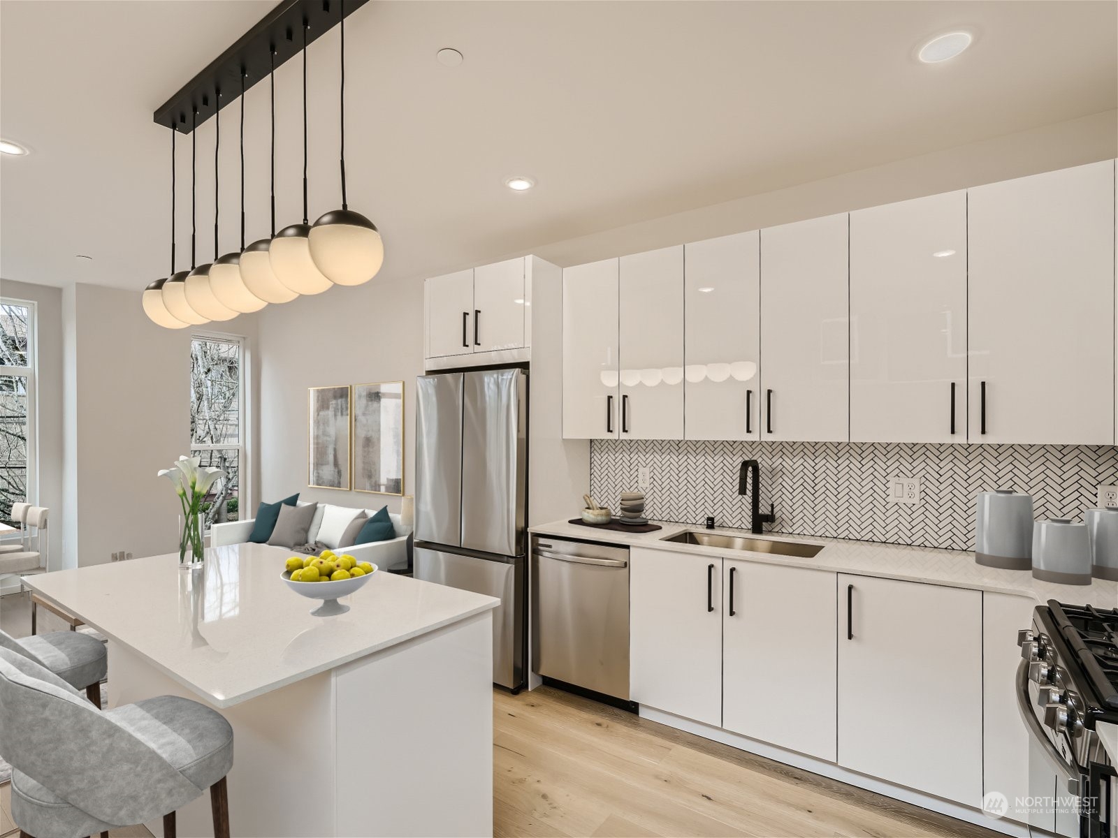 1110 33rd Avenue Unit: A