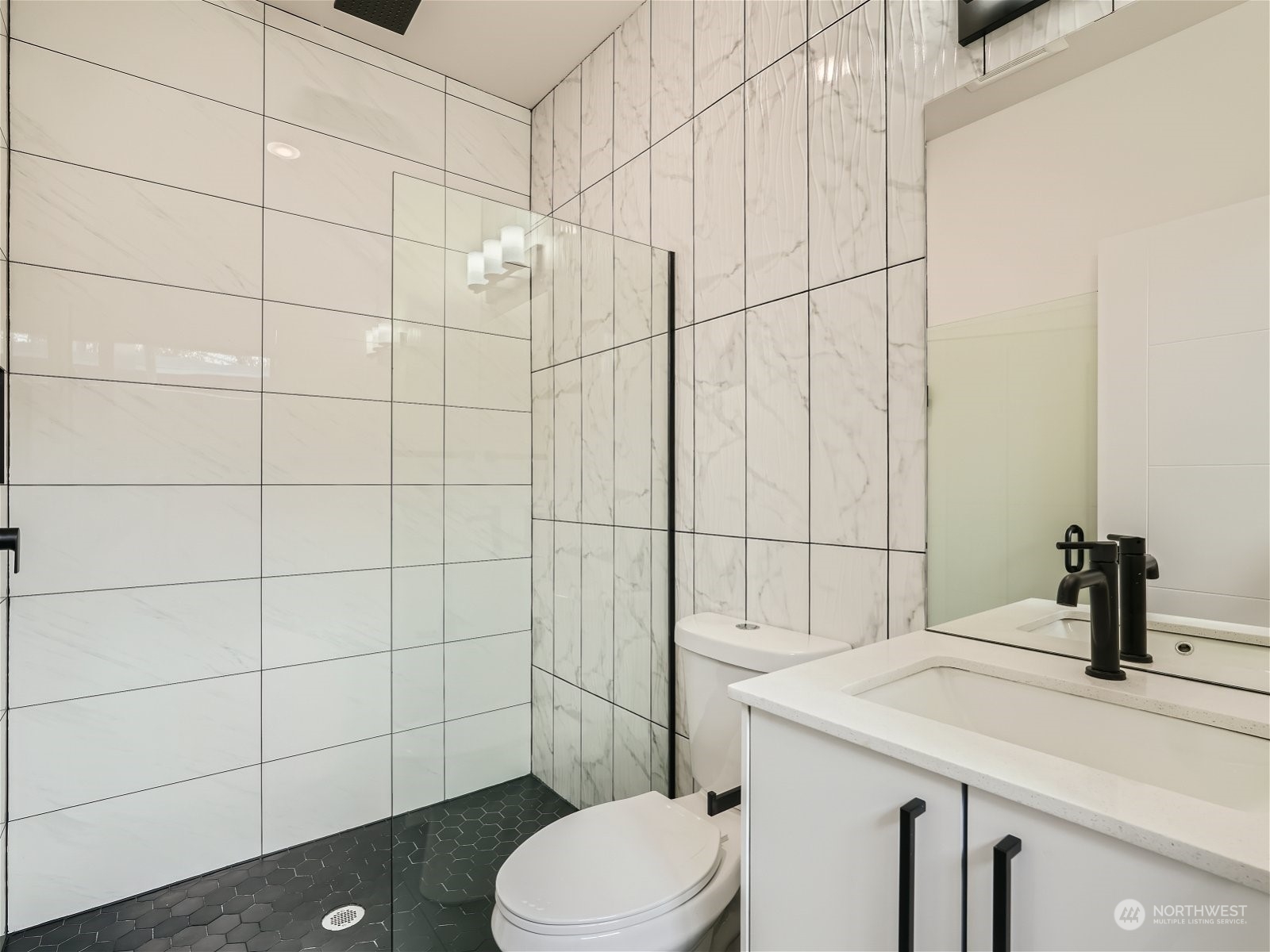 1110 33rd Avenue Unit: A