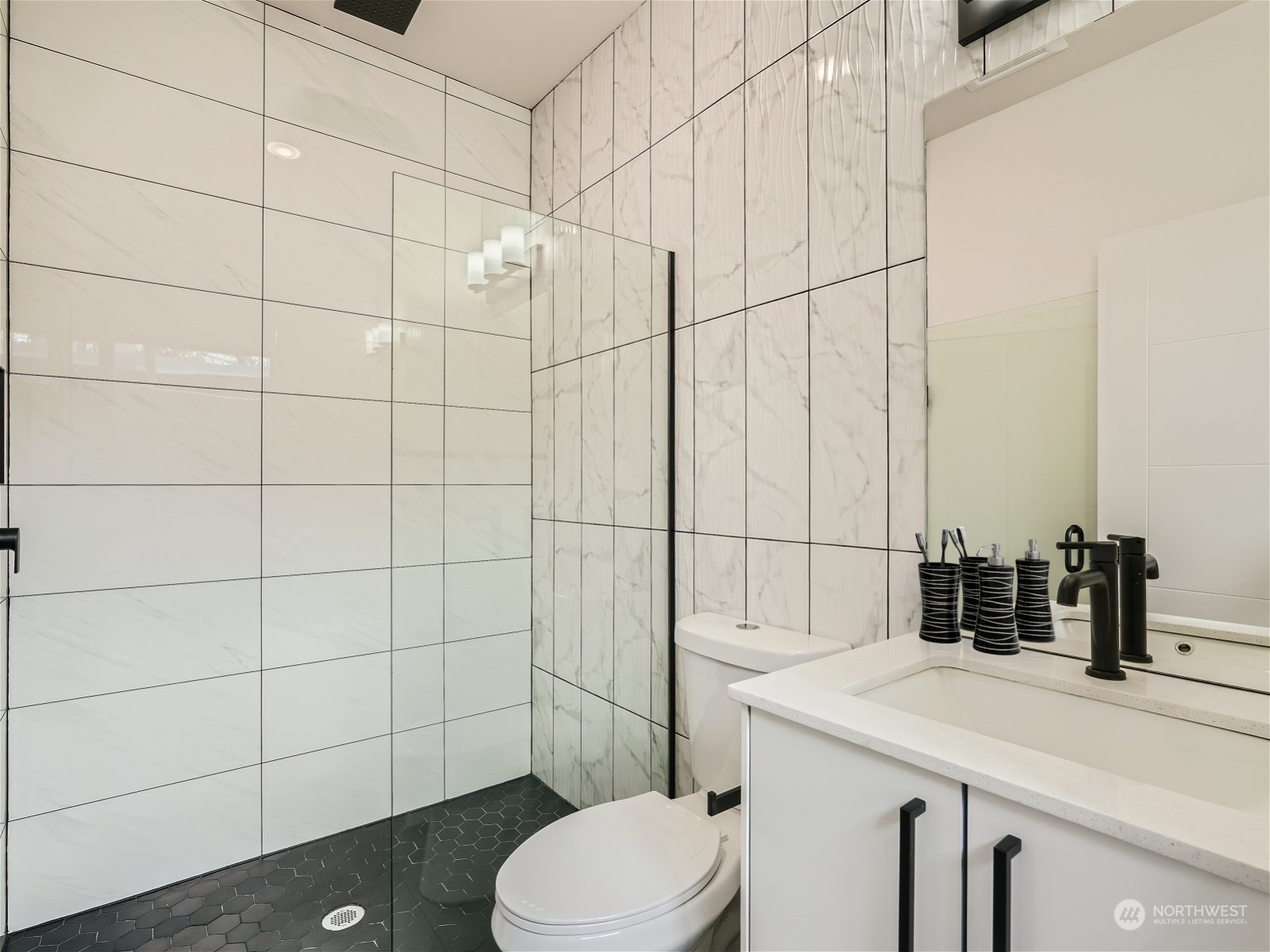1110 33rd Avenue Unit: A