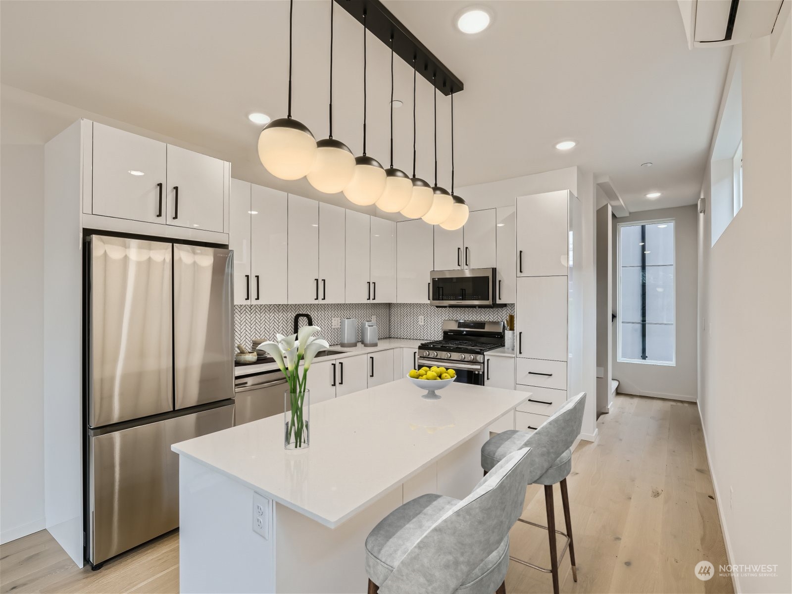 1110 33rd Avenue Unit: A