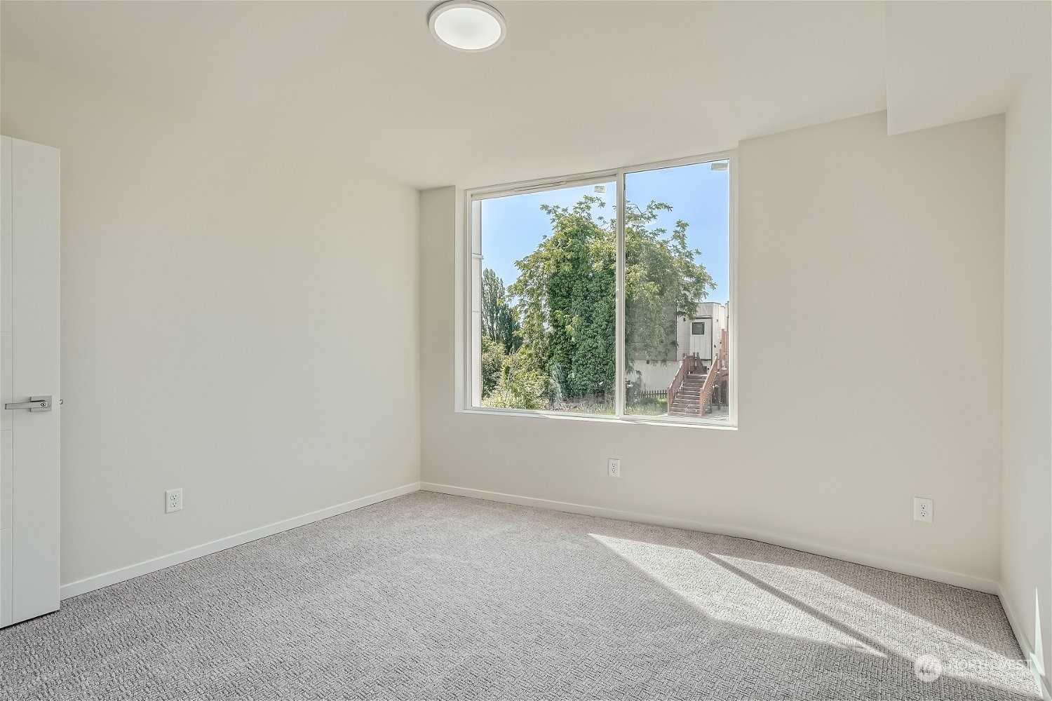1914 S Grand Street