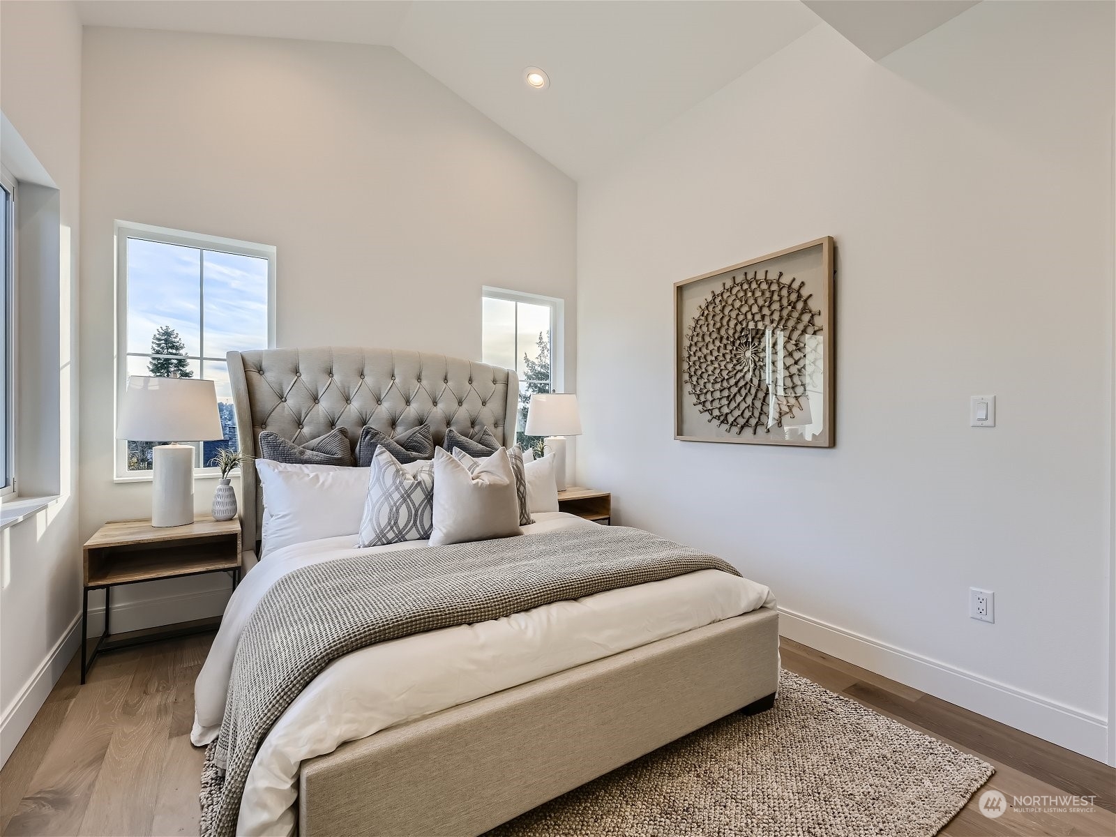 4220 Greenwood Avenue N Unit: B