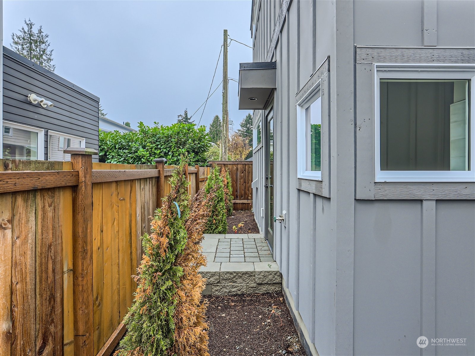 8753 12th Avenue NW