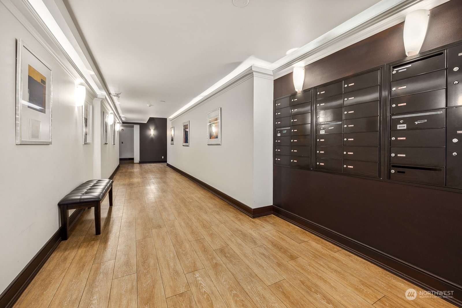 2920 Eastlake Avenue E Unit: 208