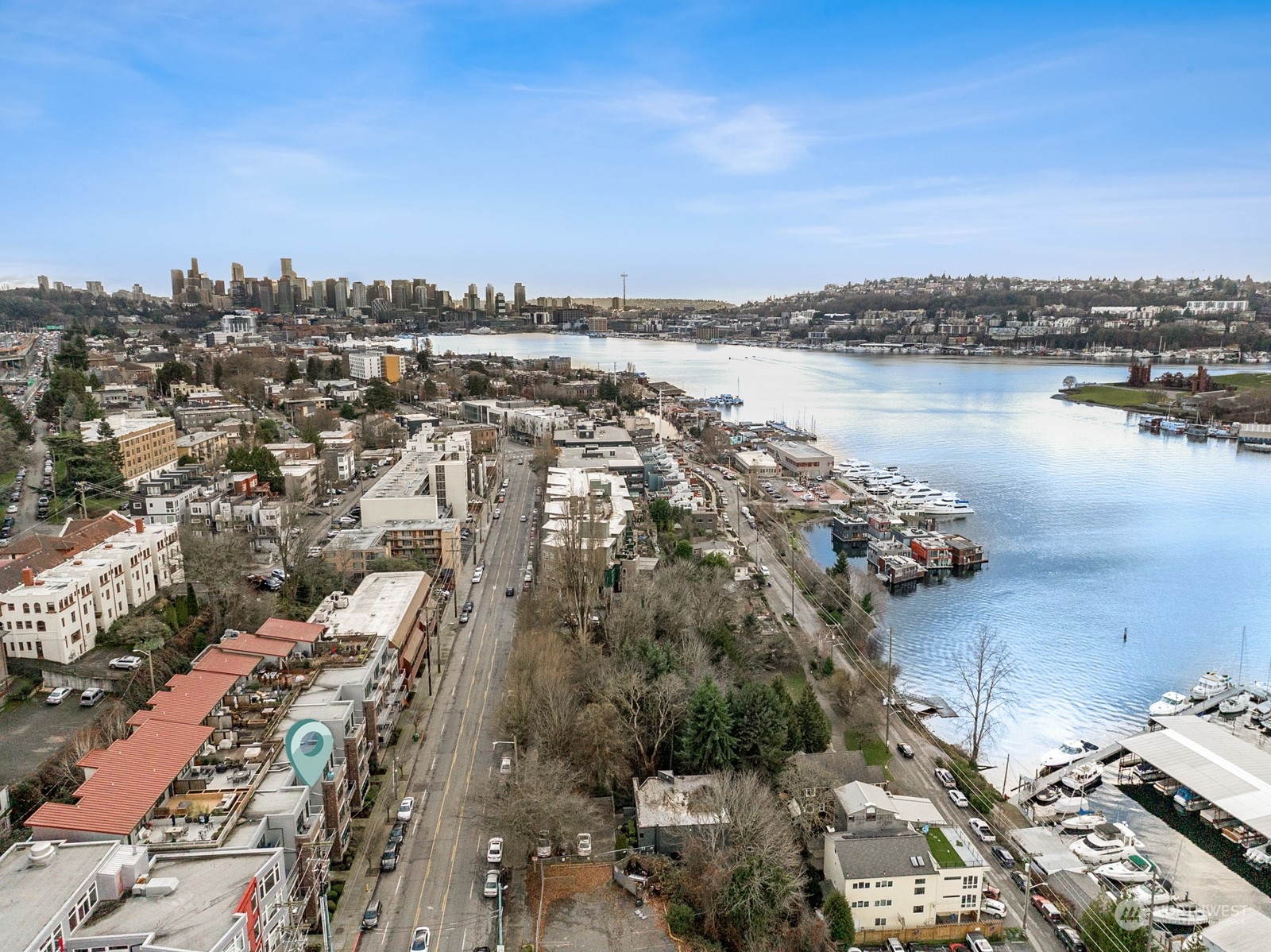 2920 Eastlake Avenue E Unit: 208