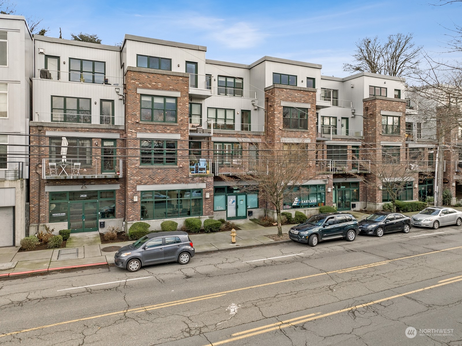 2920 Eastlake Avenue E Unit: 208