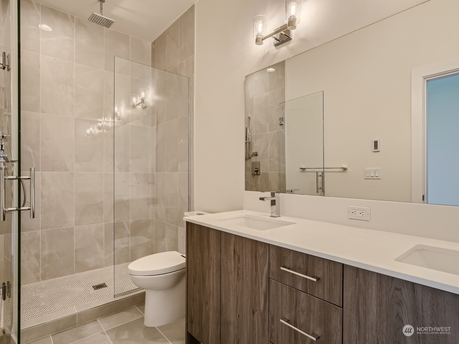 3416 15th Avenue W Unit: B