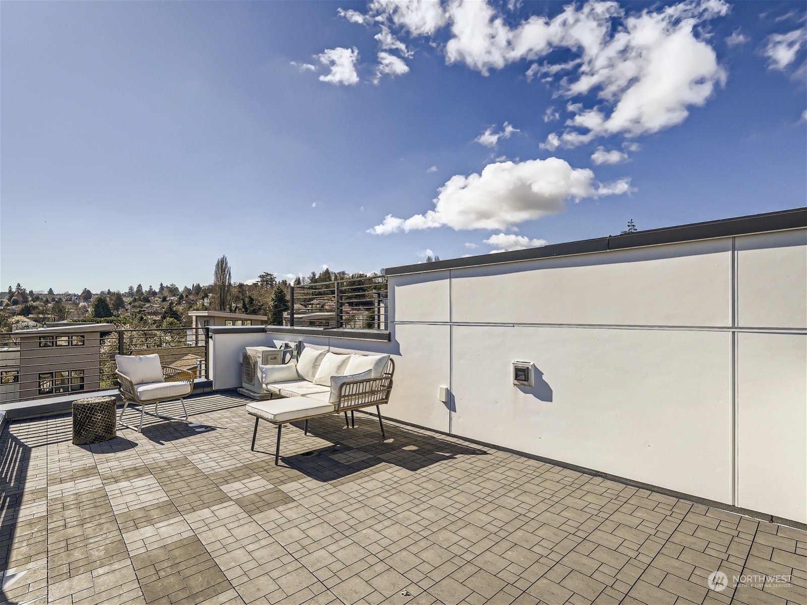 1916 S Grand Street