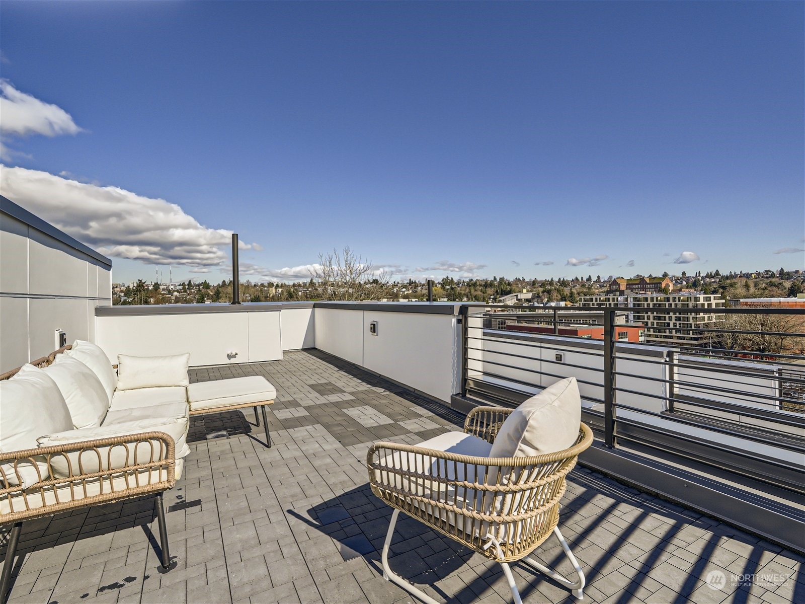 1916 S Grand Street