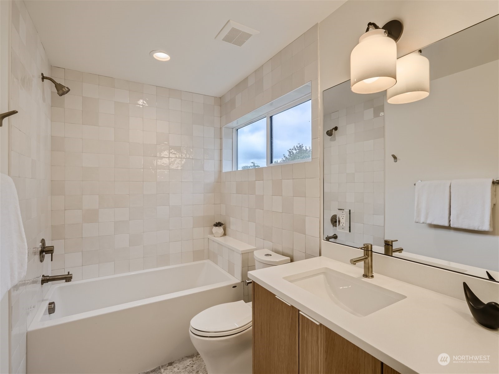 512 NE 102nd Street