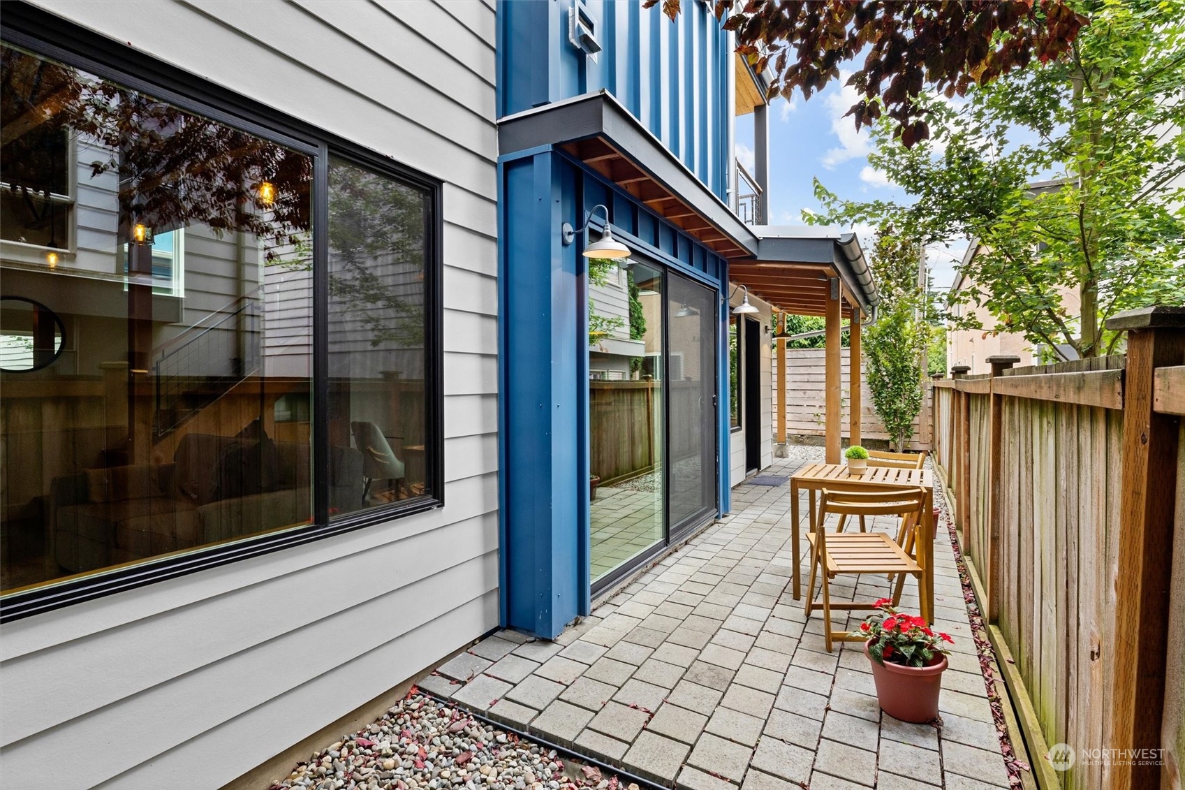 2011 NW 60th Street
