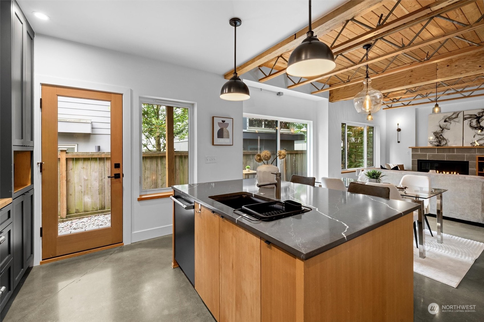 2011 NW 60th Street