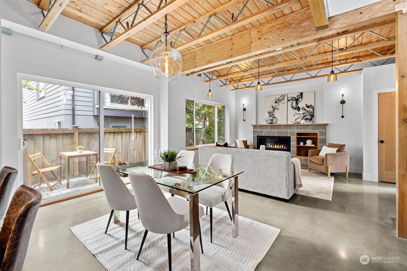 2011 NW 60th Street