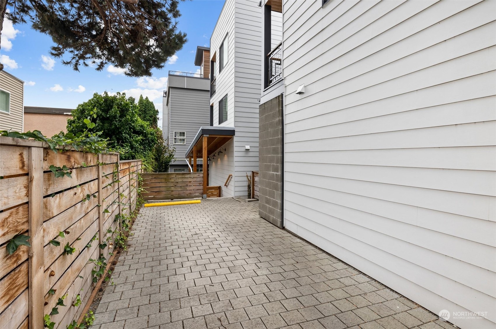 2011 NW 60th Street