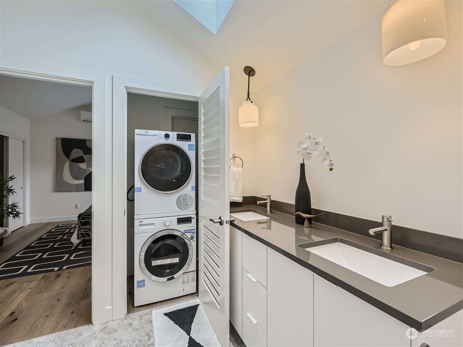 512 NE 102nd Street Unit: B