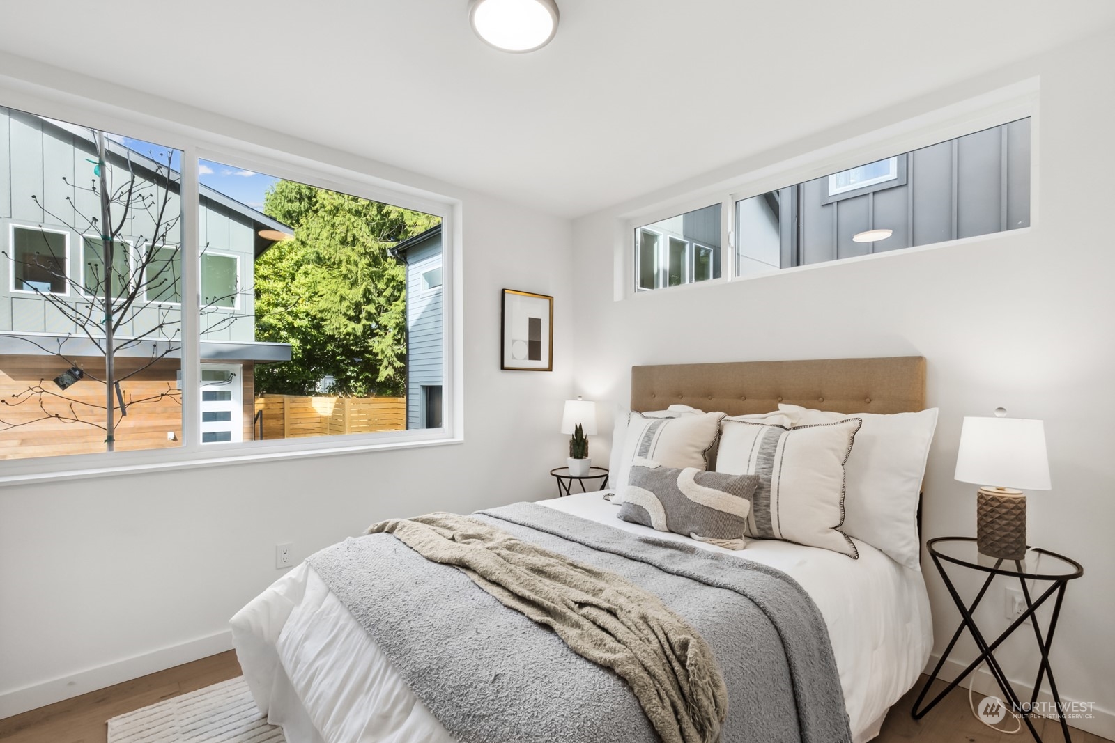 7717 45th Avenue NE Unit: B