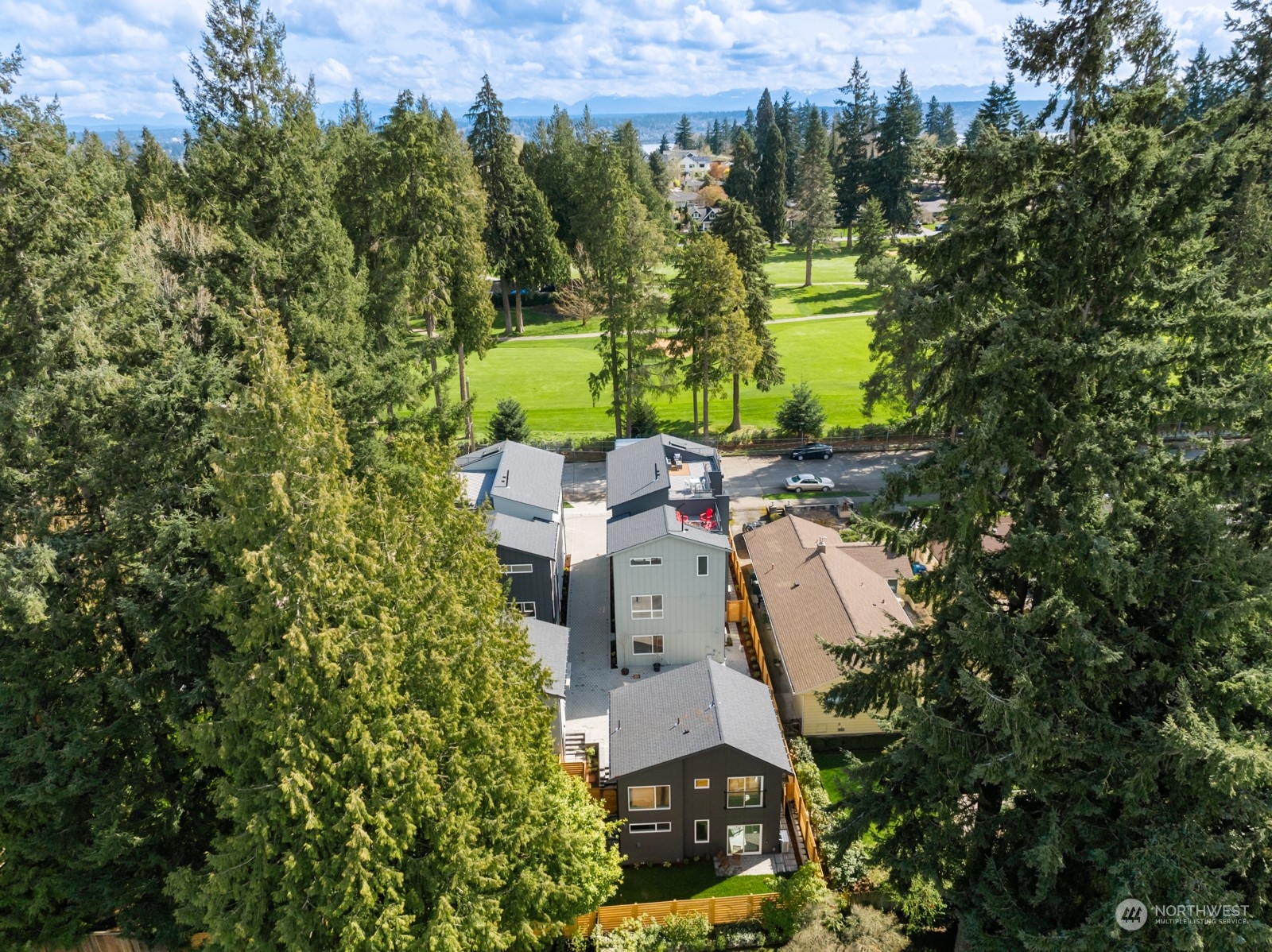 7717 45th Avenue NE Unit: B