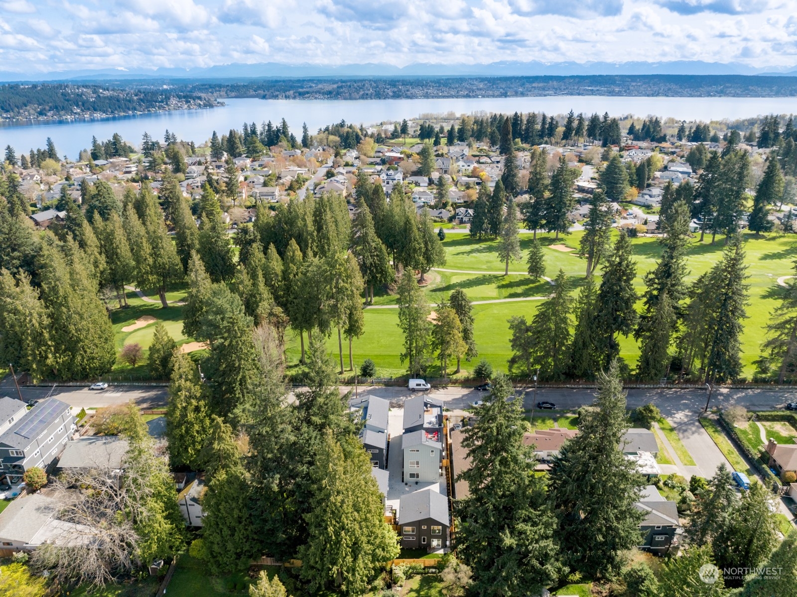 7717 45th Avenue NE Unit: B