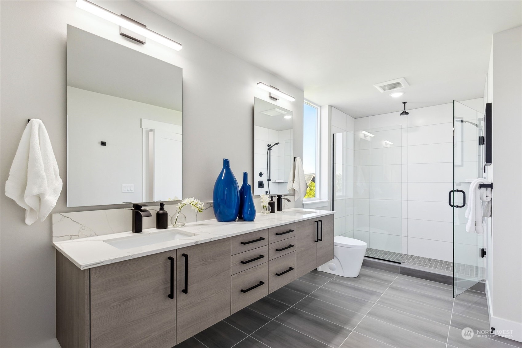 2212 10th Avenue E Unit: B