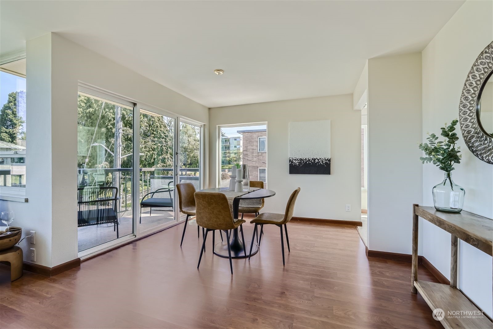 1111 S Atlantic Street Unit: 401