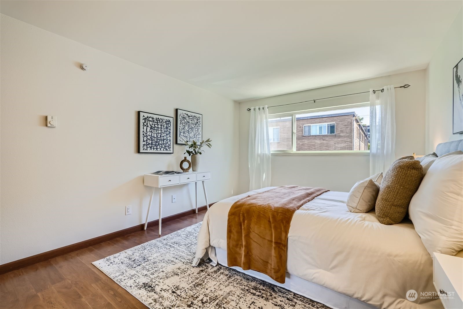 1111 S Atlantic Street Unit: 401