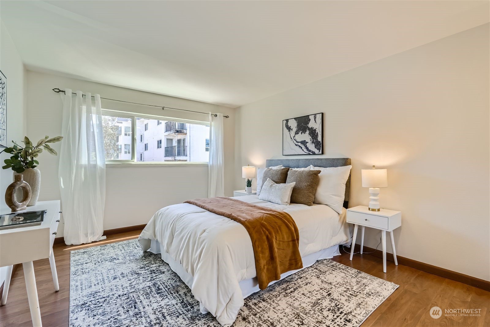 1111 S Atlantic Street Unit: 401